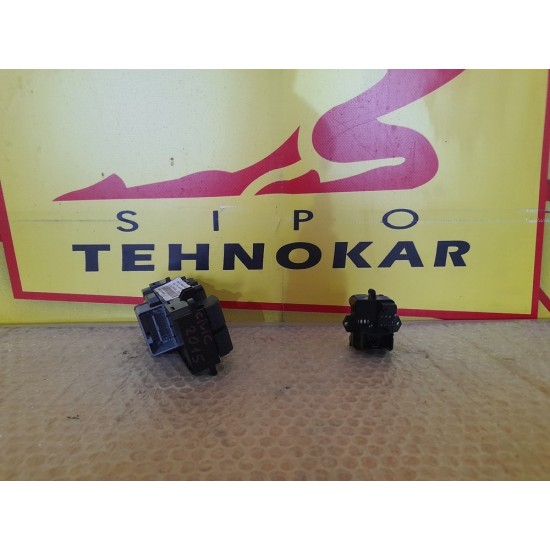 Butoane geamuri stanga fata Honda Civic an 2015 Butoane geamuri stanga fata Honda Civic an 2015