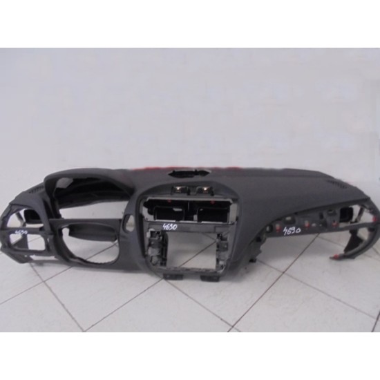 Plansa bord Bmw Seria 2 F22/F23 an 2014-2017