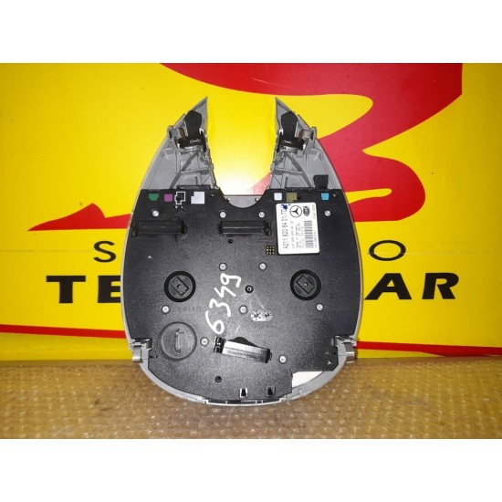 Plafoniera Mercedes Clasa E W211 an 2002-2009 Plafoniera Mercedes Clasa E W211 an 2002-2009