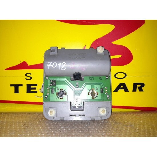 Plafoniera Toyota Rav 4 an 2006-2012 Plafoniera Toyota Rav 4 an 2006-2012