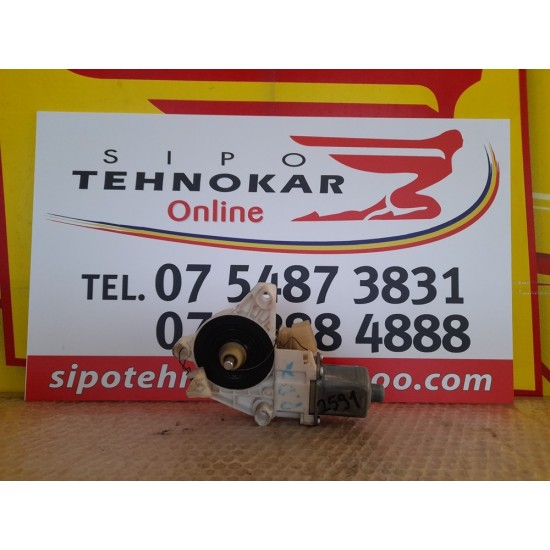 MOTORAS MACARA DREAPTA SPATE MERCEDES CLASA E , AN 2009-2016 MOTORAS MACARA DREAPTA SPATE MERCEDES CLASA E , AN 2009-2016