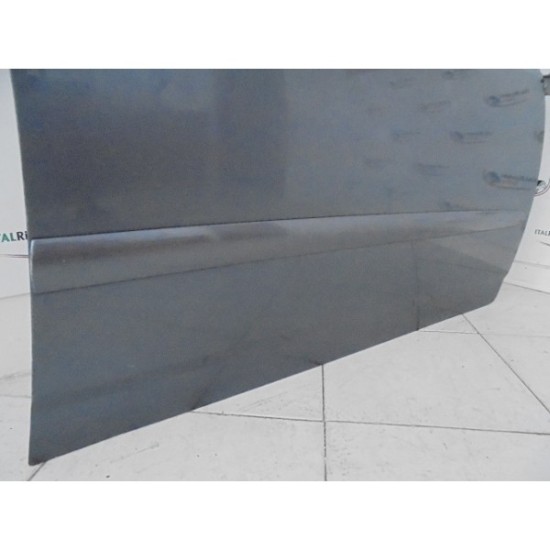 USA FATA DREAPTA TOYOTA COROLLA VERSO AN 2001-2004