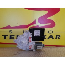 MOTORAS MACARA STANGA FATA VOLKSWAGEN TIGUAN 2007-2015 MOTORAS MACARA STANGA FATA VOLKSWAGEN TIGUAN 2007-2015
