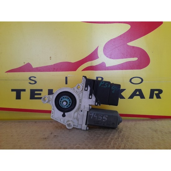 MOTORAS MACARA STANGA SPATE VOLKSWAGEN GOLF VI 2009-2012