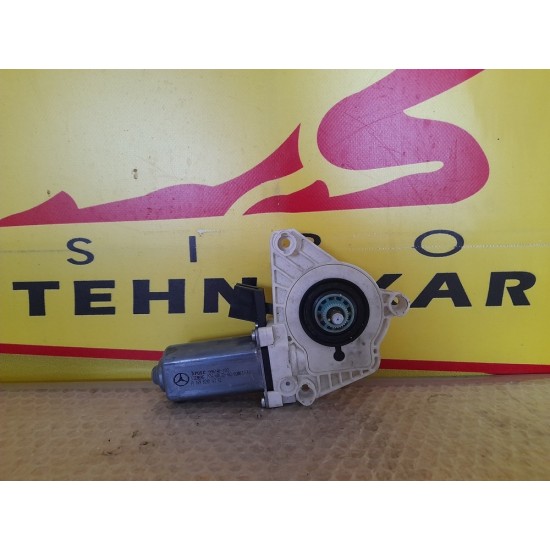 MOTORAS MACARA STANGA FATA Mercedes CLASA A/B 2004-2011