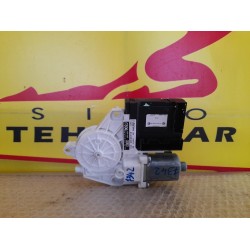 MOTORAS MACARA STANGA FATA AUDI A3 2003-2012 MOTORAS MACARA STANGA FATA AUDI A3 2003-2012