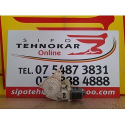 MOTORAS MACARA STANGA FATA MERCEDES CLASA E 2009-2016