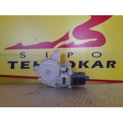 MOTORAS MACARA STANGA FATA MERCEDES CLASA E 2009-2016 MOTORAS MACARA STANGA FATA MERCEDES CLASA E 2009-2016
