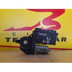 MOTORAS MACARA DREAPTA SPATE AUDI A4 SW 2001-2009 MOTORAS MACARA DREAPTA SPATE AUDI A4 SW 2001-2009