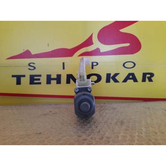 MOTORAS MACARA STANGA SPATE MERCEDES CLASA E 2009-2016 MOTORAS MACARA STANGA SPATE MERCEDES CLASA E 2009-2016