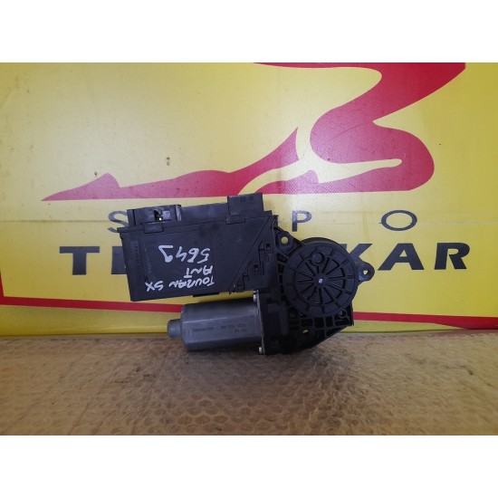 MOTORAS MACARAN STANGA FATA VOLKSWAGEN TOUAREG 2002-2010 MOTORAS MACARAN STANGA FATA VOLKSWAGEN TOUAREG 2002-2010
