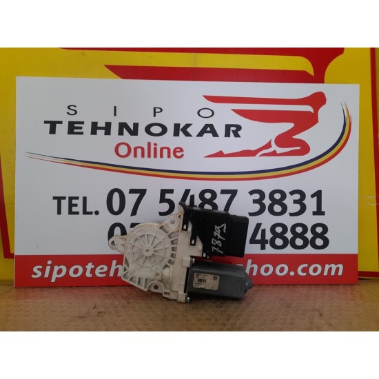 MOTORAS MACARA DREAPTA SPATE VOLKSWAGEN Golf VI 2008-2012 MOTORAS MACARA DREAPTA SPATE VOLKSWAGEN Golf VI 2008-2012