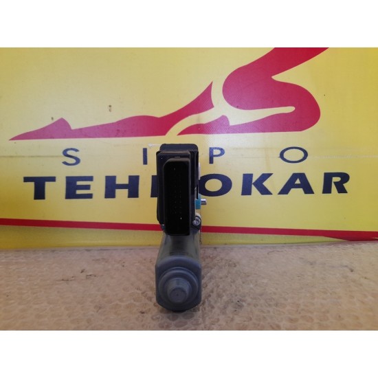 MOTORAS MACARA DREAPTA SPATE VOLKSWAGEN Golf VI 2008-2012 MOTORAS MACARA DREAPTA SPATE VOLKSWAGEN Golf VI 2008-2012