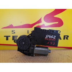 MOTORAS MACARA STANGA SPATE PORSCHE CAYENNE 2003-2011 MOTORAS MACARA STANGA SPATE PORSCHE CAYENNE 2003-2011