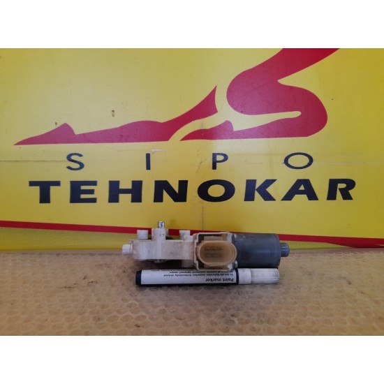 MOTORAS MACARA STANGA FATA BMW S3 COUPE 2006-2013 MOTORAS MACARA STANGA FATA BMW S3 COUPE 2006-2013