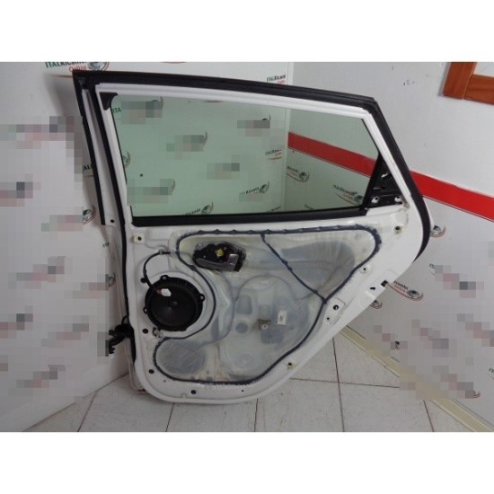 USA SPATE DREAPTA HYUNDAI Ix35 AN 2009-2015 USA SPATE DREAPTA HYUNDAI Ix35 AN 2009-2015