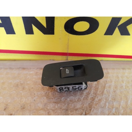 BUTOANE GEAM VOLVO V40 2012-2018 BUTOANE GEAM VOLVO V40 2012-2018