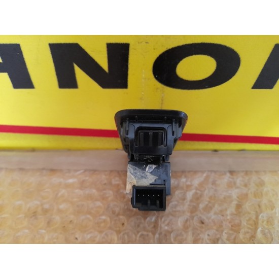 BUTOANE GEAM VOLVO V40 2012-2018 BUTOANE GEAM VOLVO V40 2012-2018