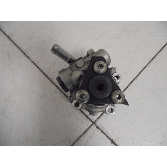 POMPA SERVODIRECTIE BMW SERIA 1, 2.0 TDI, AN 2005-2007 POMPA SERVODIRECTIE BMW SERIA 1, 2.0 TDI, AN 2005-2007