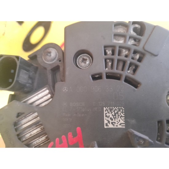 ALTERNATOR MERCEDES CLASA B, W176, 2.0 DIESEL, AN 2013 ALTERNATOR MERCEDES CLASA B, W176, 2.0 DIESEL, AN 2013