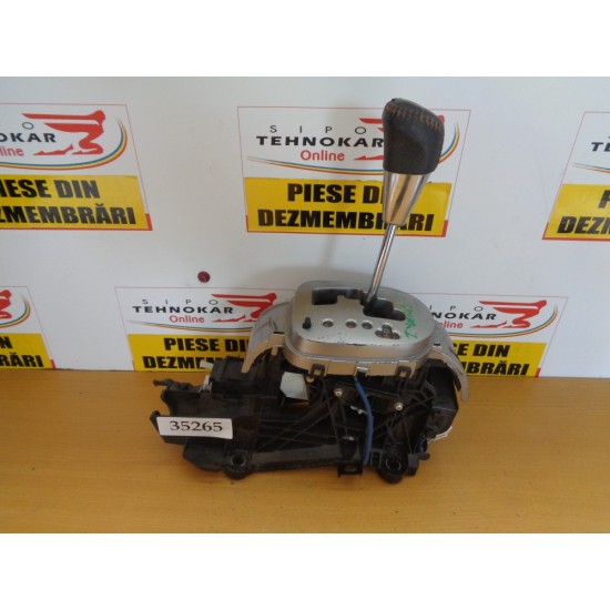 TIMONERIE TOYOTA YARIS 1.3 BENZINA, AN 2011-2018 - AUTOMAT 
