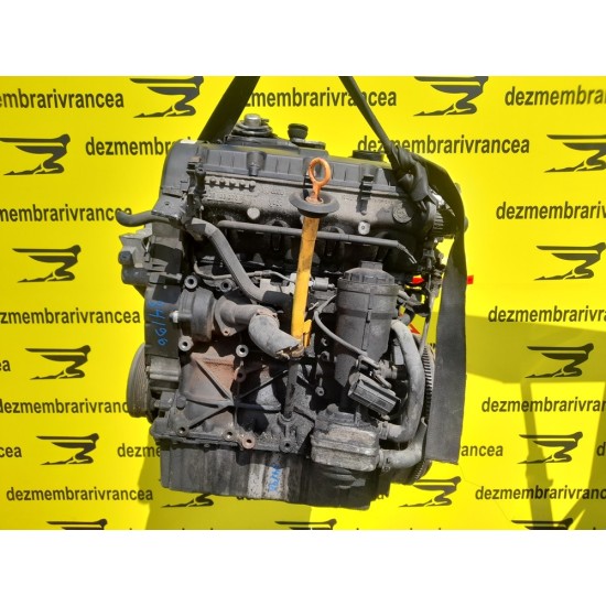 MOTOR VOLKSWAGEN GOLF V, 1.9 TDI, AN 2007 MOTOR VOLKSWAGEN GOLF V, 1.9 TDI, AN 2007