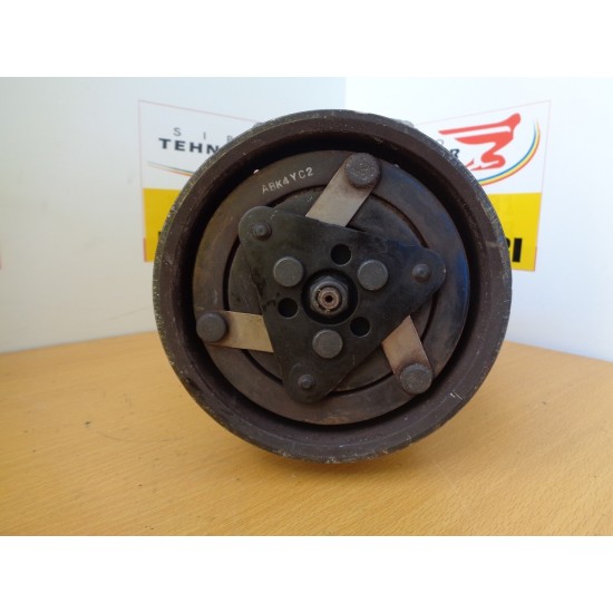COMPRESOR AC RENAULT CLIO III 1.5 DIESEL AN 2005-2013 COMPRESOR AC RENAULT CLIO III 1.5 DIESEL AN 2005-2013