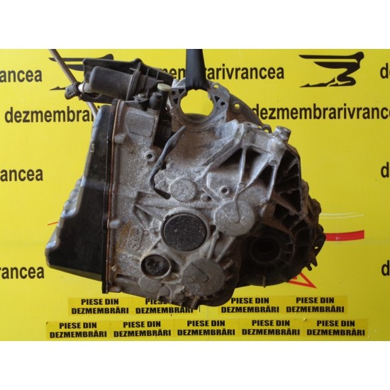 CUTIE VITEZE AUTOMATA MERCEDES CLASA A, W176, 1.5 DIESEL, AN 2012-2018 CUTIE VITEZE AUTOMATA MERCEDES CLASA A, W176, 1.5 DIESEL, AN 2012-2018