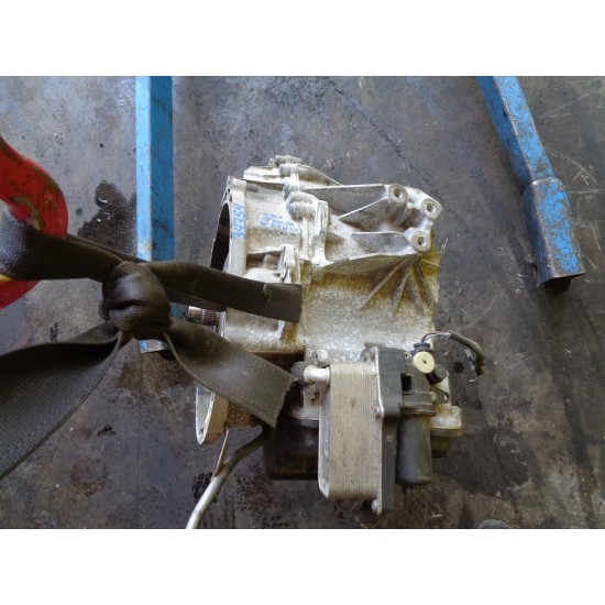 CUTIE VITEZE AUTOMATA MERCEDES CLASA A, W176, 1.5 DIESEL, AN 2012-2018 CUTIE VITEZE AUTOMATA MERCEDES CLASA A, W176, 1.5 DIESEL, AN 2012-2018