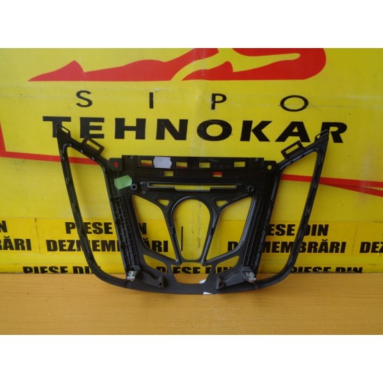 GRILA CENTRALA FORD C-MAX, AN 2010-2015 GRILA CENTRALA FORD C-MAX, AN 2010-2015