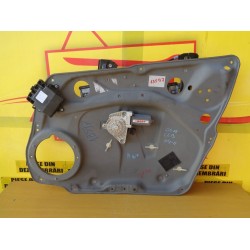 MACARA / PANOU DREAPTA FATA MERCEDES CLASA A/B, AN 2004-2011 MACARA / PANOU DREAPTA FATA MERCEDES CLASA A/B, AN 2004-2011