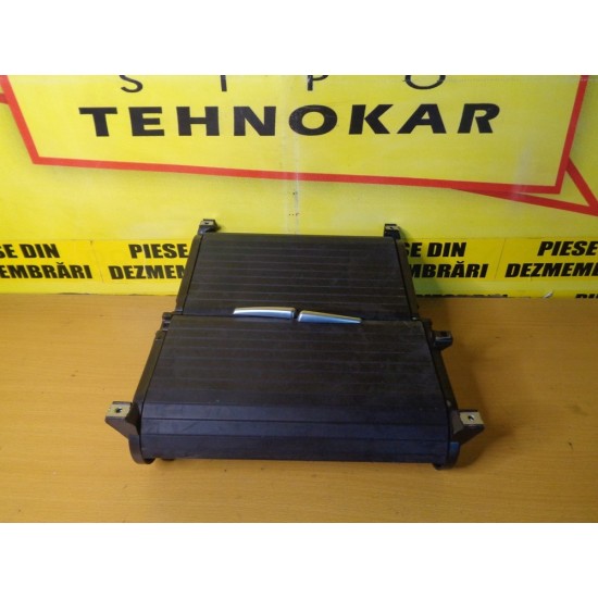 SCRUMIERA + SUPORT PAHARE BMW X5 E70, AN 2007-2013 SCRUMIERA + SUPORT PAHARE BMW X5 E70, AN 2007-2013
