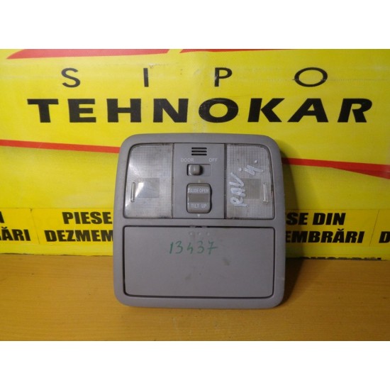 PLAFONIERA TOYOTA RAV 4, AN 2005-2012 - CU TRAPA PLAFONIERA TOYOTA RAV 4, AN 2005-2012 - CU TRAPA