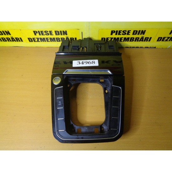 CONSOLA MANETA CU SUPORT TELEFON SI BUTON START VOLKSWAGEN PASSAT B8, AN 2015 CONSOLA MANETA CU SUPORT TELEFON SI BUTON START VOLKSWAGEN PASSAT B8, AN 2015