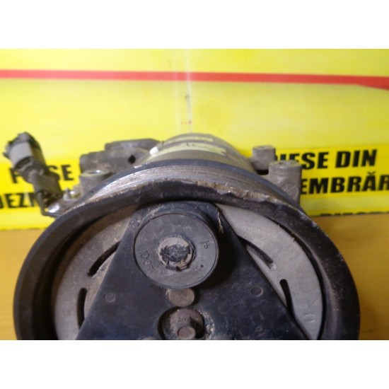 COMPRESOR AC HYUNDAI SANTA FE / TUCSON 2.2 CRDI, AN 2006-2012 - DEFECT LA FULIE