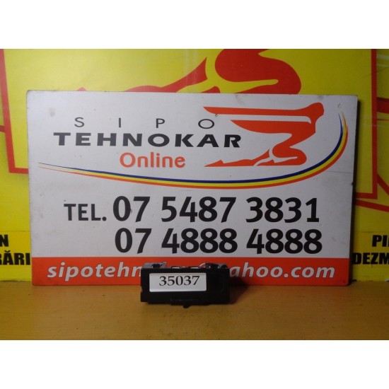 DISPLAY RENAULT MEGANE II, AN 2002-2008 DISPLAY RENAULT MEGANE II, AN 2002-2008