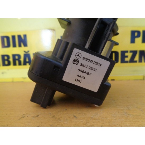 BLOC LUMINI MERCEDES CLASA A W169, AN 2004-2013 FARA PROIECTOARE BLOC LUMINI MERCEDES CLASA A W169, AN 2004-2013 FARA PROIECTOARE