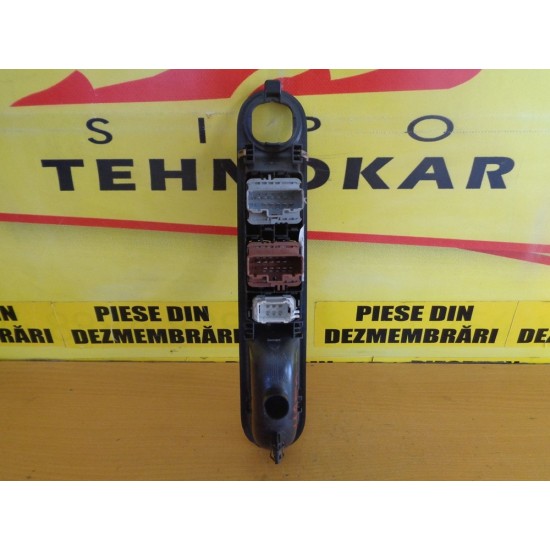 BUTOANE GEAM STANGA FATA RENAULT ESPACE IV, AN 2002-2015 BUTOANE GEAM STANGA FATA RENAULT ESPACE IV, AN 2002-2015