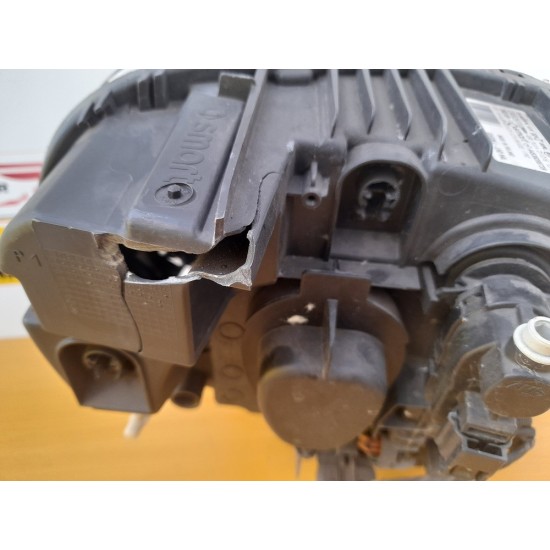 FAR STANGA SMART 453 CU LED AN 2014-2019 FAR STANGA SMART 453 CU LED AN 2014-2019