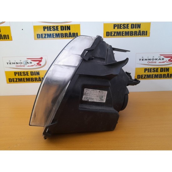 FAR DREAPTA DACIA DUSTER 2010-2013 FAR DREAPTA DACIA DUSTER 2010-2013