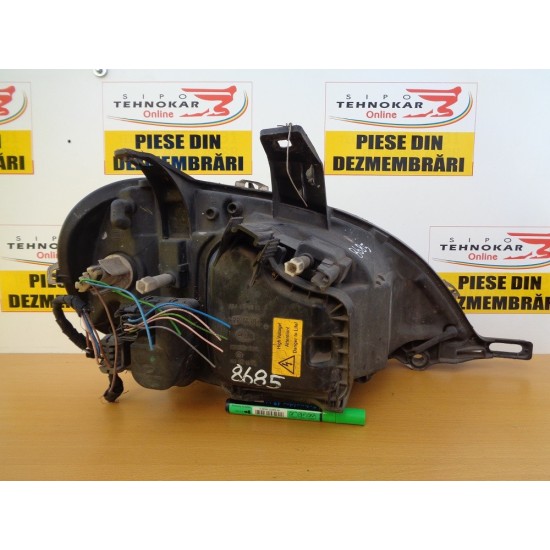 FAR STANGA MERCEDES ML CU XENON AN 1997-2001