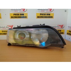 FAR DREAPTA BMW X5 CU XENON AN 1999-2003 FAR DREAPTA BMW X5 CU XENON AN 1999-2003