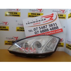 FAR STANGA MERCEDES CLASA S CU XENON AN 2005-2010