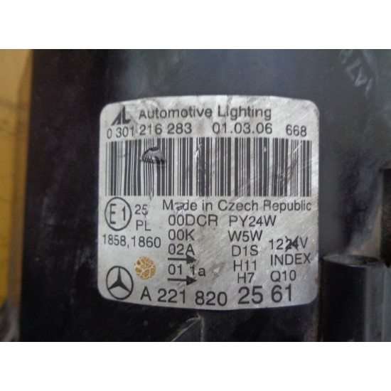 FAR STANGA MERCEDES CLASA S CU XENON AN 2005-2010