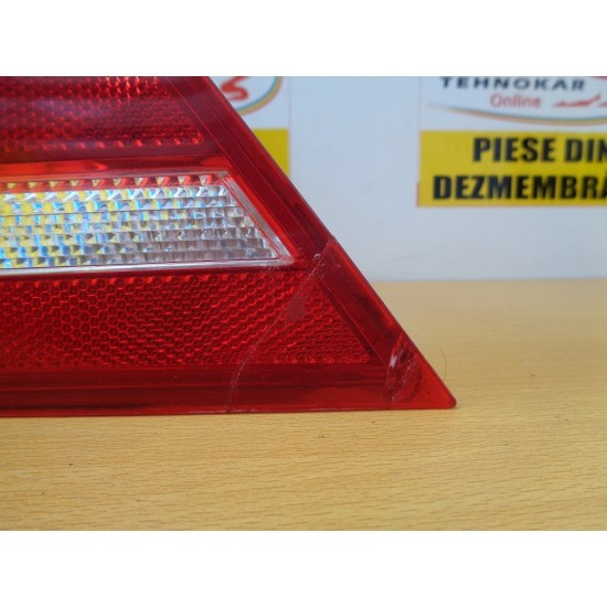 STOP DREAPTA VOLKSWAGEN PASSAT AN 2011-2015 STOP DREAPTA VOLKSWAGEN PASSAT AN 2011-2015