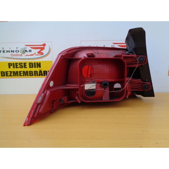 STOP DREAPTA VOLKSWAGEN PASSAT AN 2011-2015 STOP DREAPTA VOLKSWAGEN PASSAT AN 2011-2015