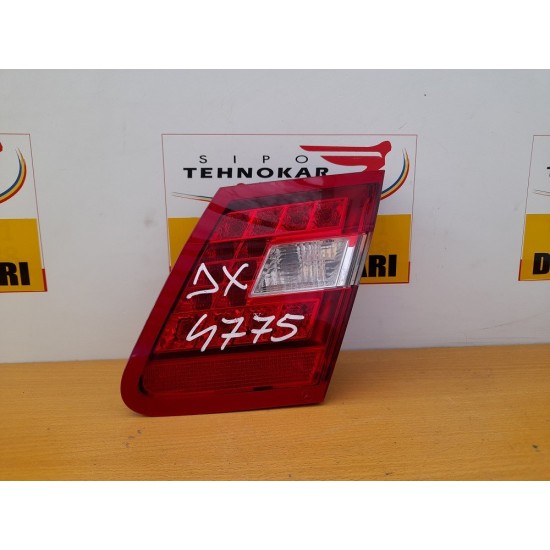 STOP DREAPTA PE HAION CU LED MERCEDES CLASA E W212 AN 2009-2013