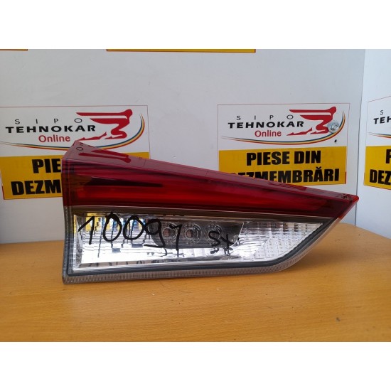 STOP STANGA PE HAION CU LED TOYOTA AURIS AN 2015-2018