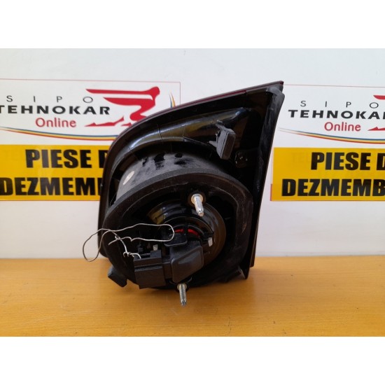 STOP STANGA PE HAION VOLKSWAGEN GOLF PLUS AN 2004-2009 STOP STANGA PE HAION VOLKSWAGEN GOLF PLUS AN 2004-2009