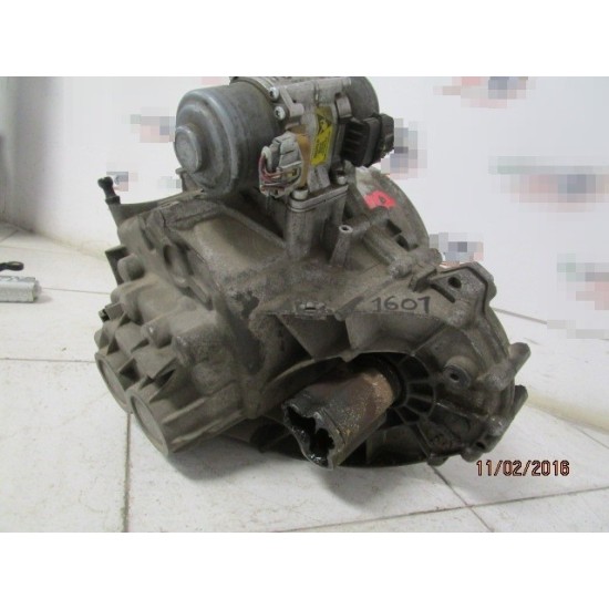 CUTIE VITEZE AUTOMATA SMART FORTWO 1.0 BENZINA AN 2007-2015 CUTIE VITEZE AUTOMATA SMART FORTWO 1.0 BENZINA AN 2007-2015